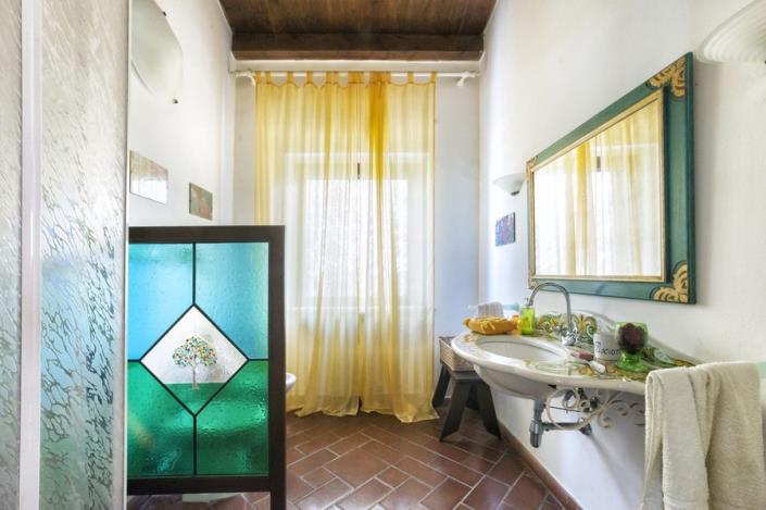 Image No.22-Maison de campagne de 3 chambres à vendre à Ortona