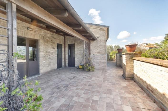 Image No.30-Maison de campagne de 3 chambres à vendre à Ortona