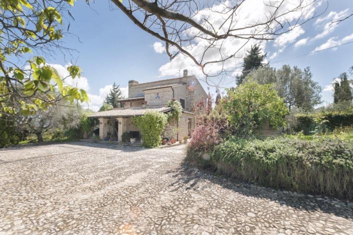 Image No.40-Maison de campagne de 3 chambres à vendre à Ortona