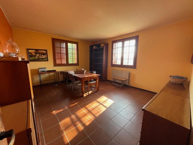 Image No.23-5 Bed Country House for sale