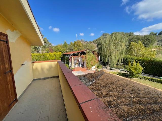 Image No.37-5 Bed Country House for sale