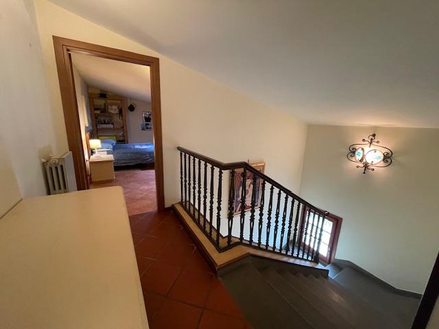 Image No.42-5 Bed Country House for sale