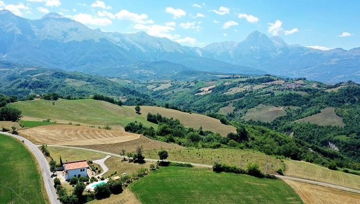 Image No.38-3 Bed Villa / Detached for sale