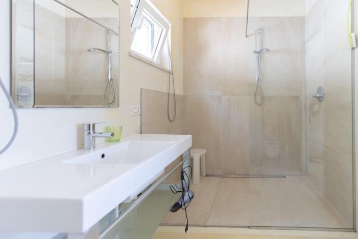 Image No.15-4 Bed Villa for sale