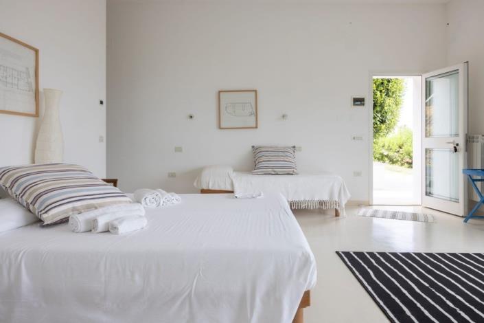 Image No.29-4 Bed Villa for sale