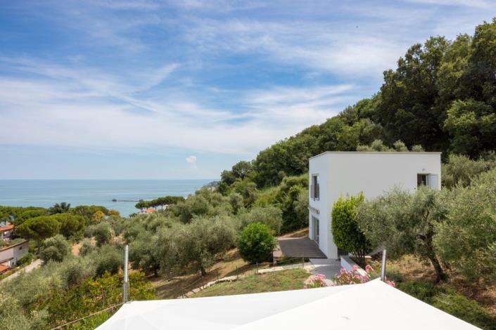 Image No.33-4 Bed Villa for sale