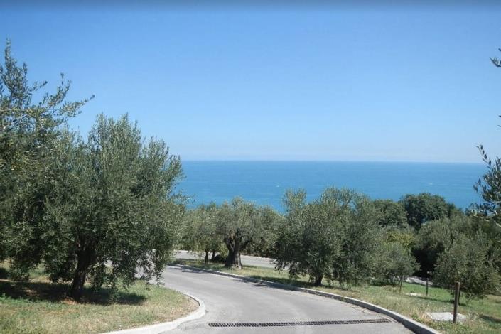 Image No.36-4 Bed Villa for sale