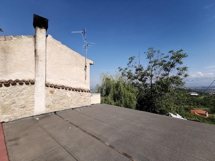 Image No.15-2 Bed Country House for sale