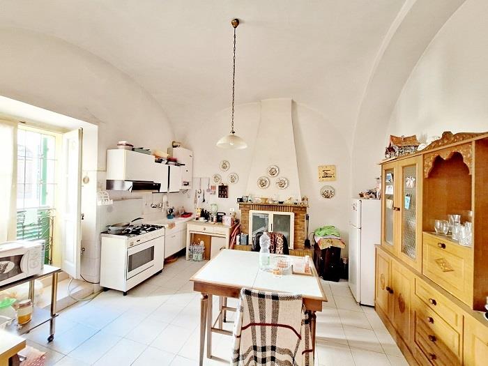 Image No.2-Appartement de 2 chambres à vendre à Penne