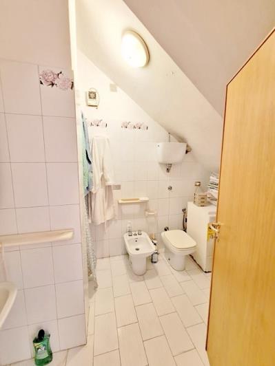 Image No.9-Appartement de 2 chambres à vendre à Penne