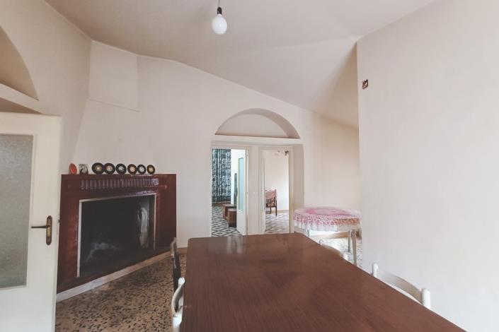 Image No.32-5 Bed Apartment for sale