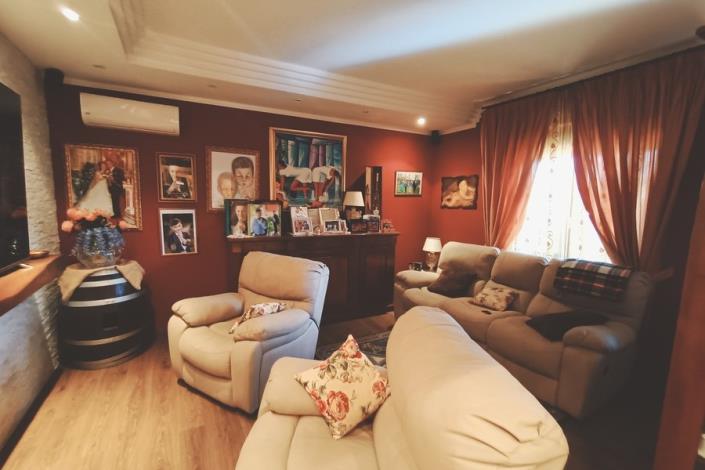 Image No.20-3 Bed Villa / Detached for sale