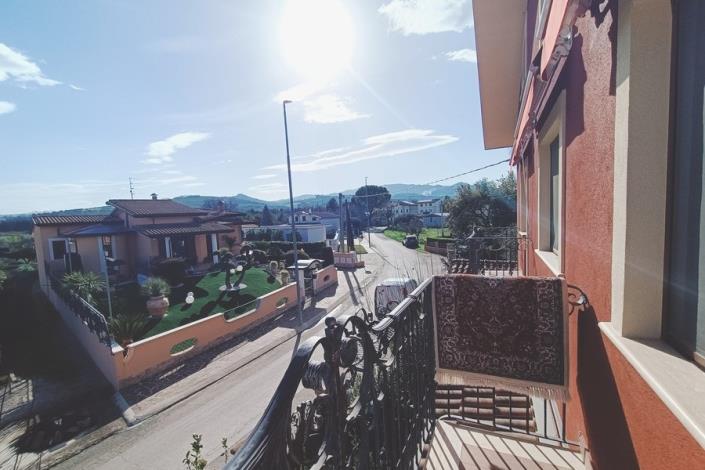 Image No.30-3 Bed Villa / Detached for sale