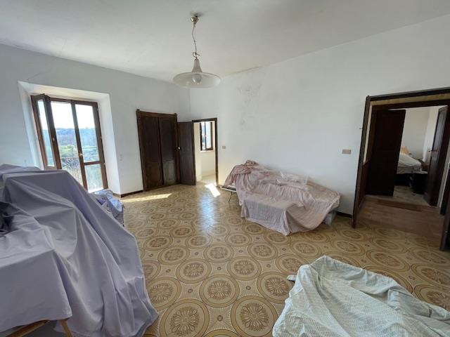 Image No.38-Maison de ville de 4 chambres à vendre à Abruzzes