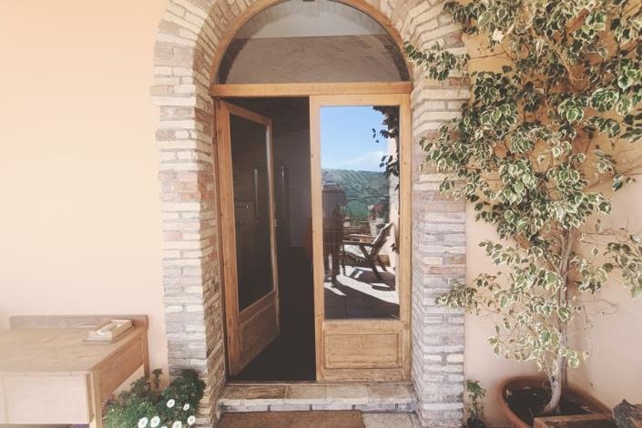 Image No.20-Maison de campagne de 4 chambres à vendre à Cugnoli