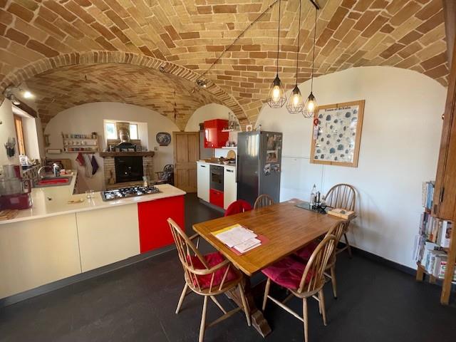 Image No.22-Maison de campagne de 4 chambres à vendre à Cugnoli