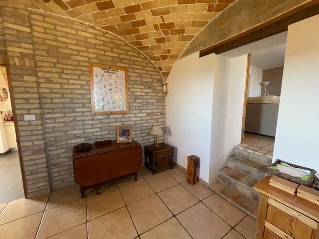 Image No.30-Maison de campagne de 4 chambres à vendre à Cugnoli