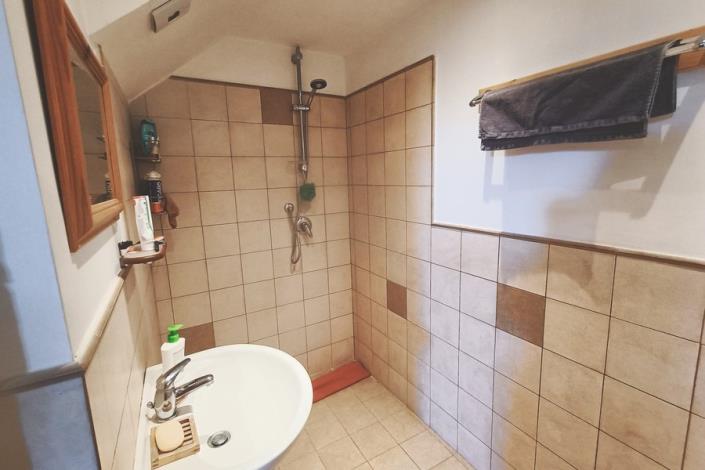 Image No.34-Maison de campagne de 4 chambres à vendre à Cugnoli