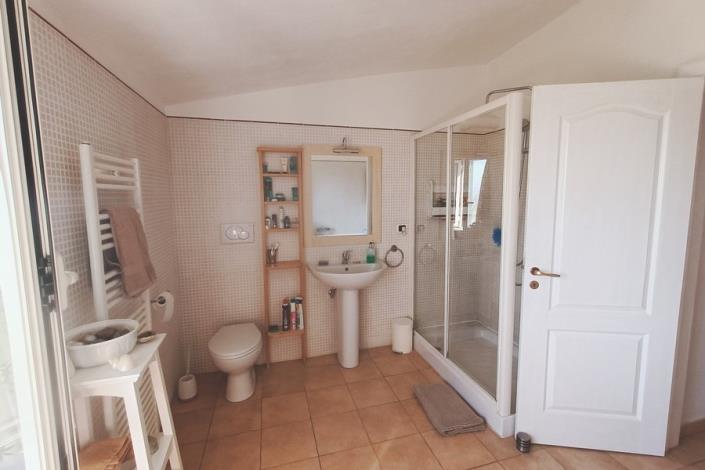 Image No.44-Maison de campagne de 4 chambres à vendre à Cugnoli