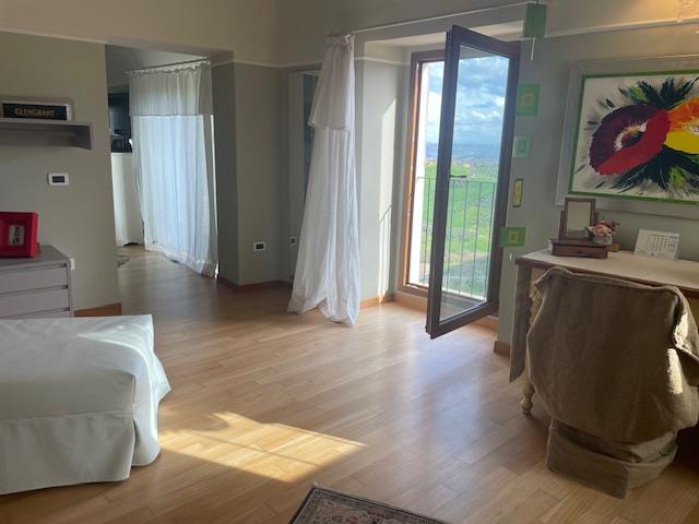 Image No.39-2 Bed Apartment for sale