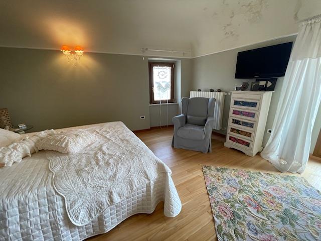 Image No.51-2 Bed Apartment for sale