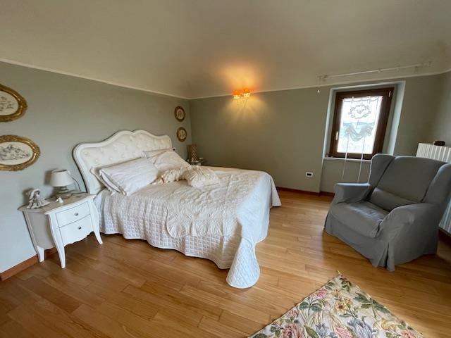 Image No.43-2 Bed Apartment for sale