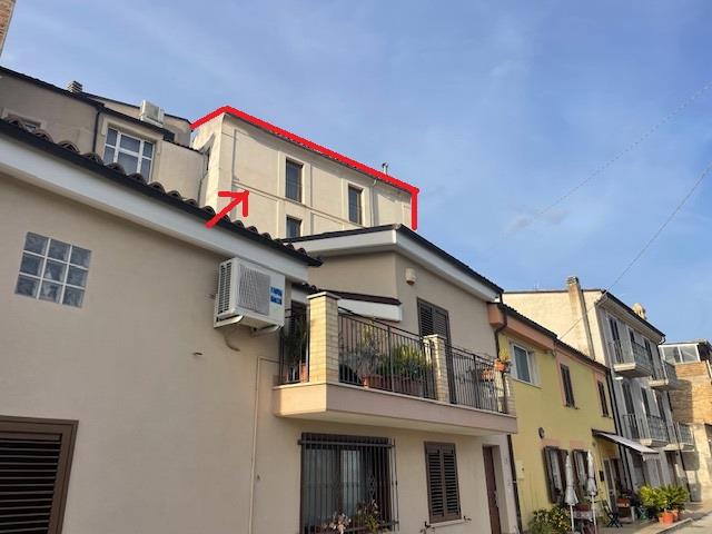 Image No.48-2 Bed Apartment for sale