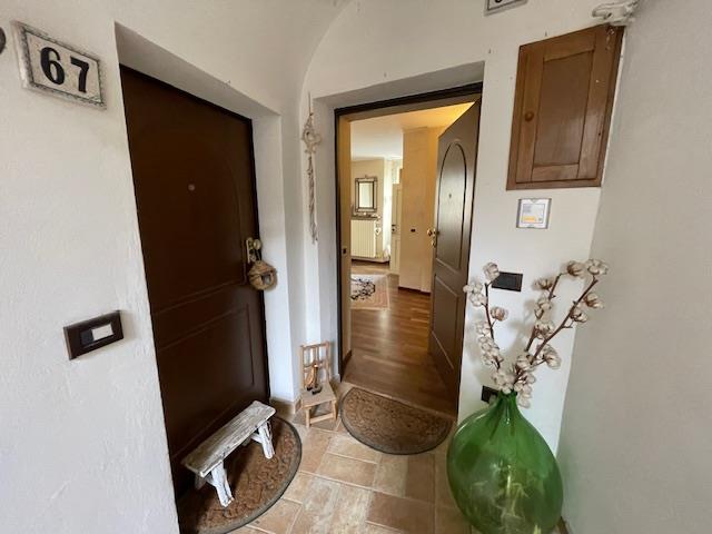 Image No.51-2 Bed Apartment for sale