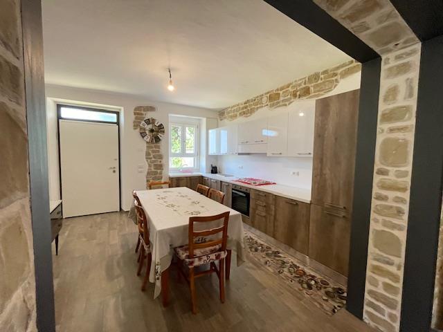 Image No.27-3 Bed Country House for sale