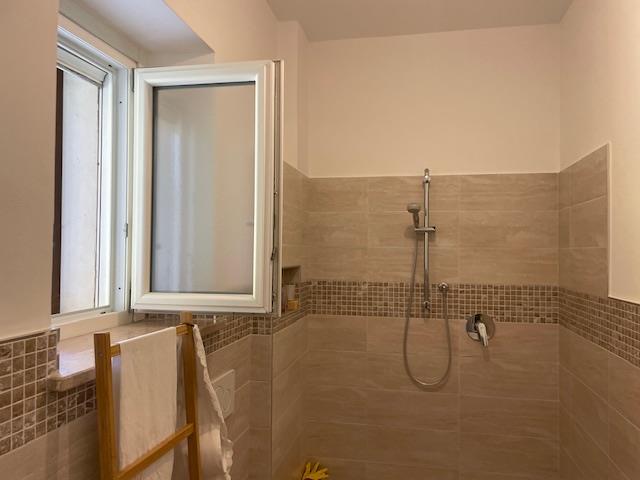 Image No.40-3 Bed Country House for sale