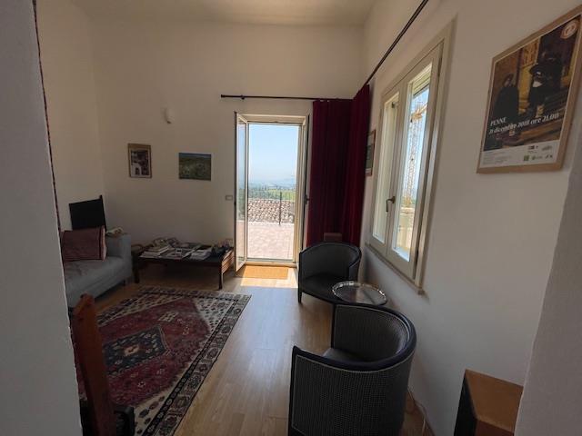 Image No.50-Maison de ville de 4 chambres à vendre à Penne