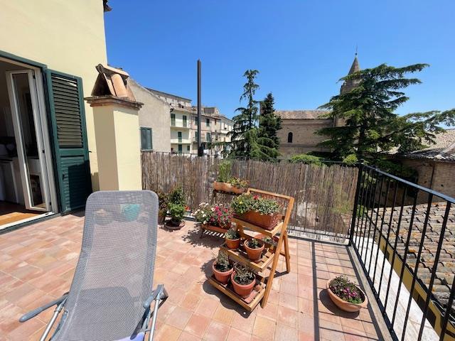 Image No.51-Maison de ville de 4 chambres à vendre à Penne