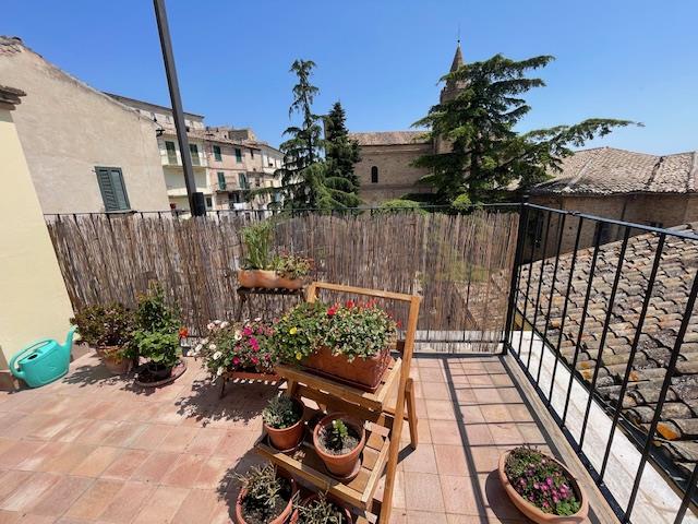 Image No.52-Maison de ville de 4 chambres à vendre à Penne