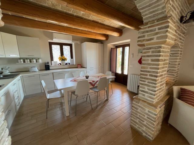 Image No.26-8 Bed Country House for sale