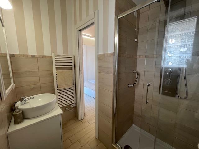 Image No.47-8 Bed Country House for sale