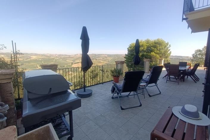 Image No.12-Maison de campagne de 2 chambres à vendre à Citta Sant'Angelo