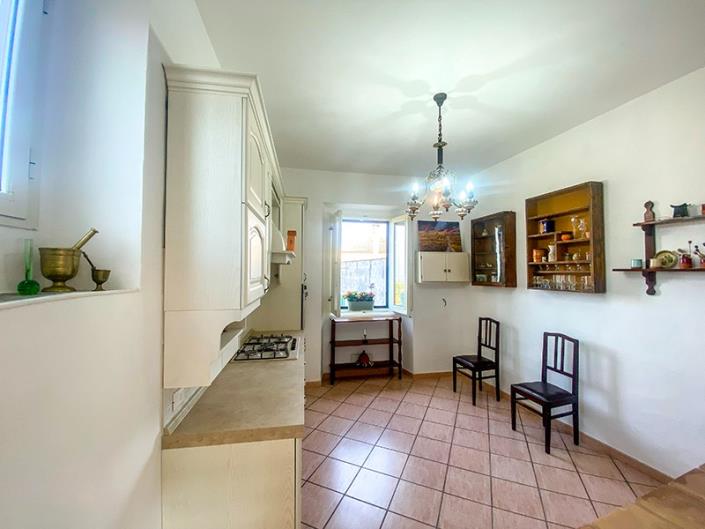 Image No.14-4 Bed Apartment for sale