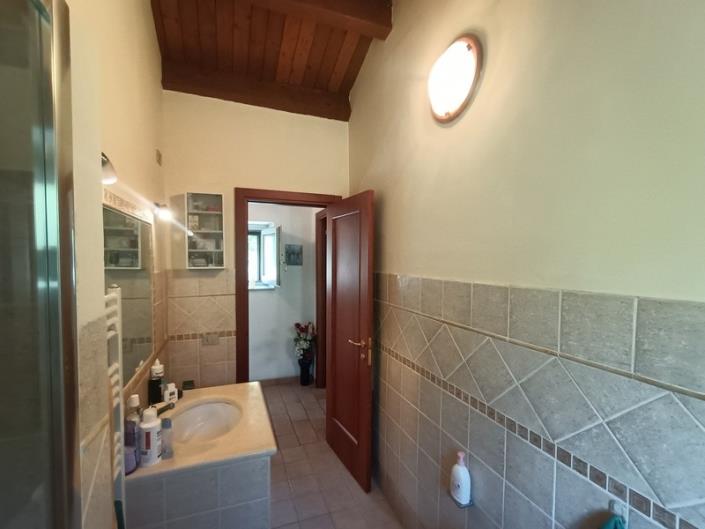 Image No.31-Maison de campagne de 2 chambres à vendre à Manoppello