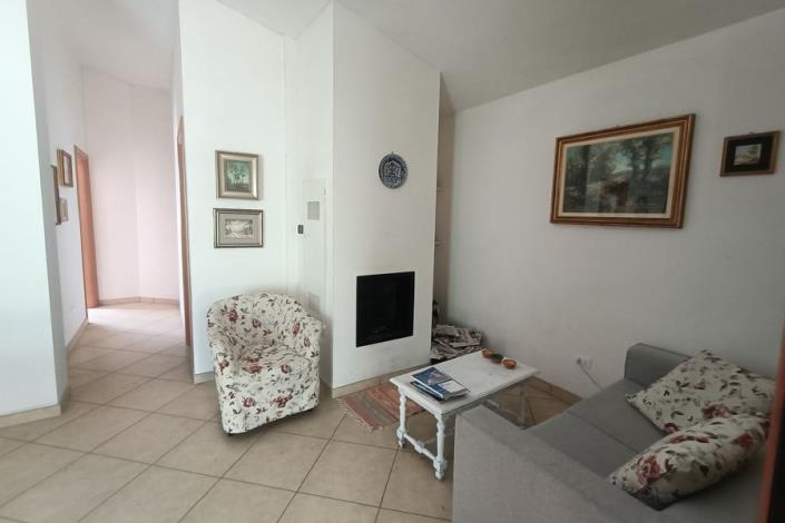 Image No.8-1 Bed Country House for sale