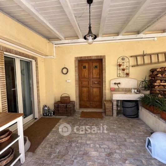 Image No.7-4 Bed Country House for sale