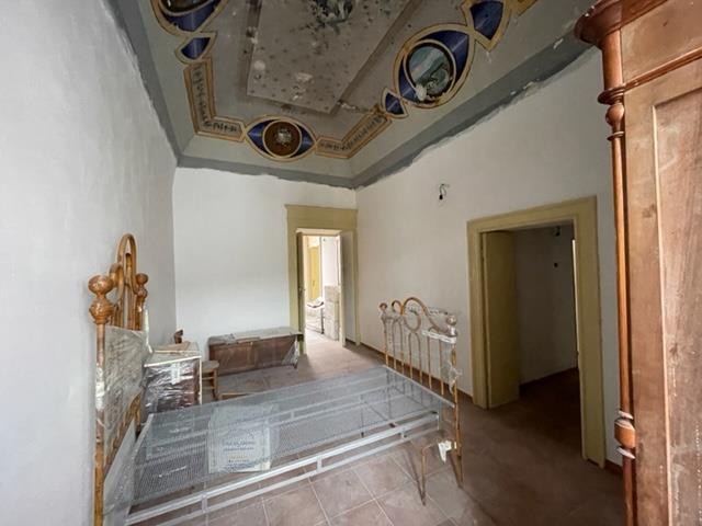 Image No.20-8 Bed Village House for sale