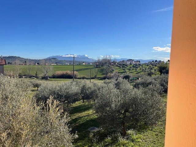 Image No.3-3 Bed Villa for sale