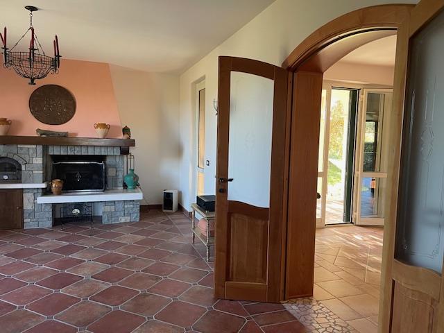 Image No.17-3 Bed Villa for sale