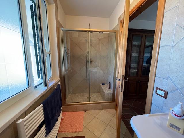 Image No.20-3 Bed Villa for sale