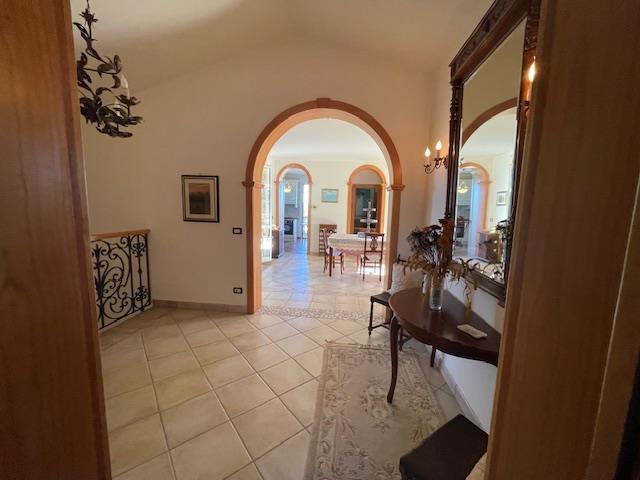 Image No.32-3 Bed Villa for sale