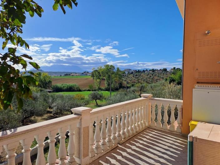 Image No.48-3 Bed Villa for sale