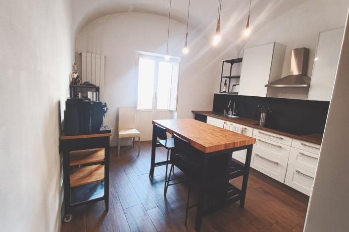 Image No.3-3 Bed Apartment for sale