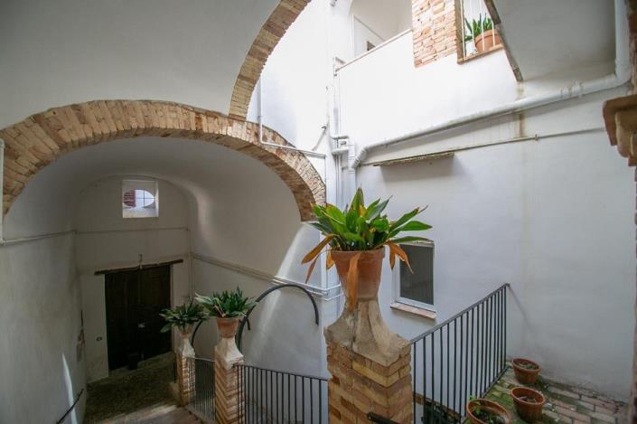 Image No.14-2 Bed Apartment for sale