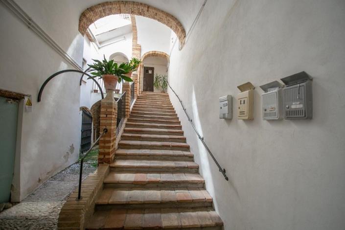 Image No.15-2 Bed Apartment for sale