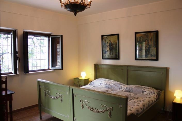 Image No.21-6 Bed Country House for sale